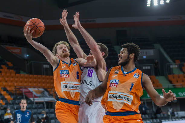 签下德克兰 签下德克兰