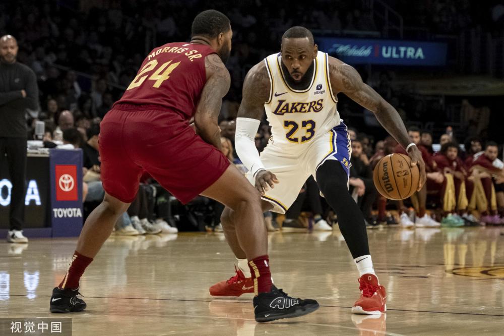 乏重要球员 乏重要球员