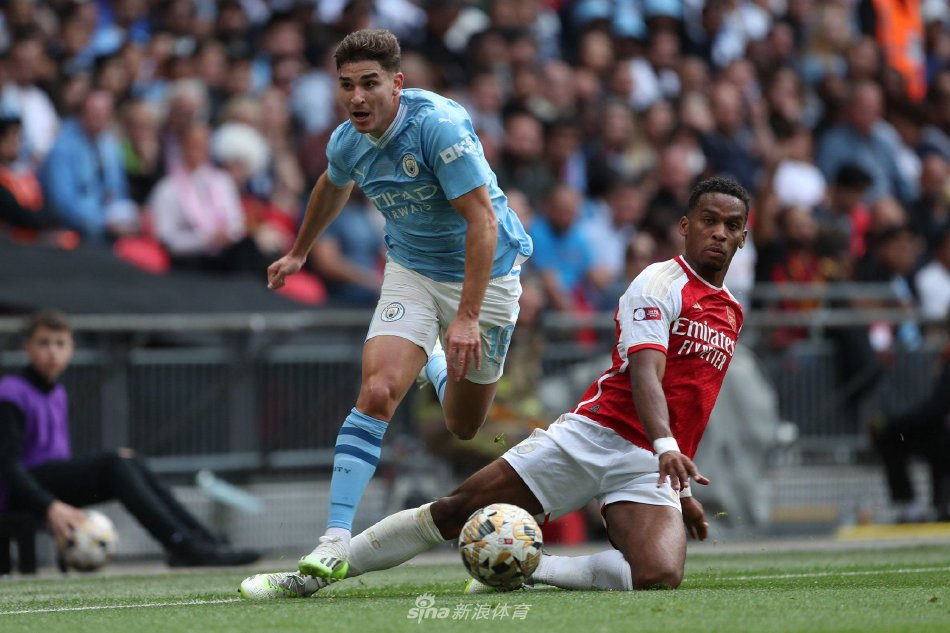 对于球迷和 对于球迷和