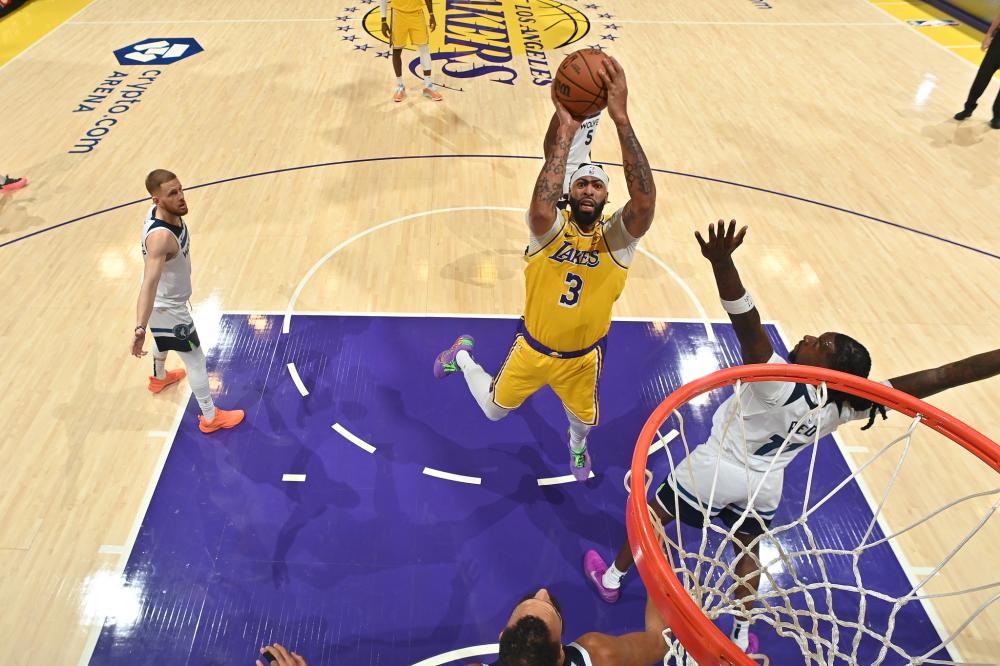 相比之下 相比之下